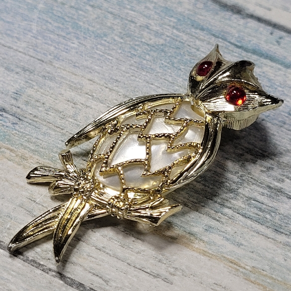 Gold  Owl Brooch with Red Accents - Picture 2 of 8